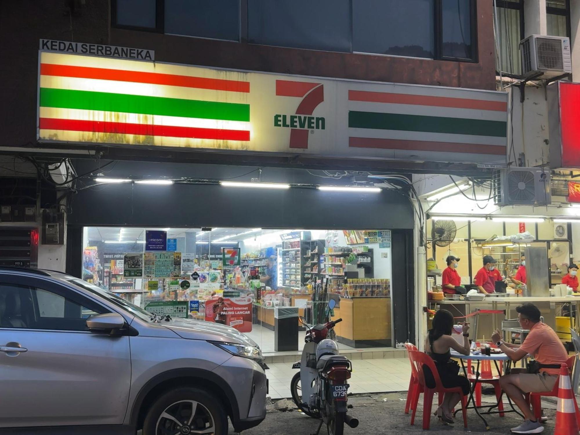 Pelangi Capsule Hostel Johor Bahru Kültér fotó